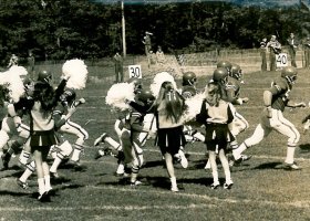 End of half-time, return from the Dust Bowl